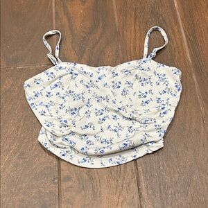 SHEIN Blue Floral Crop Top